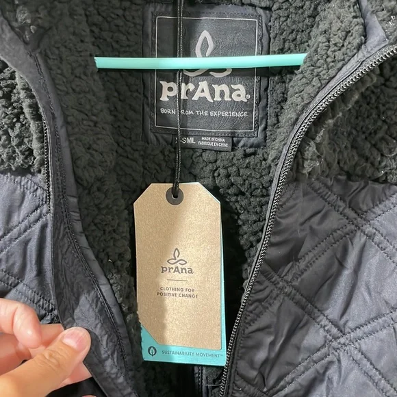 PRANA Womens Esla Vest XS NWT - Picture 3 of 6